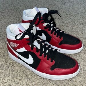 Jordan 1 Mid Gym Red Black Women’s Size 10